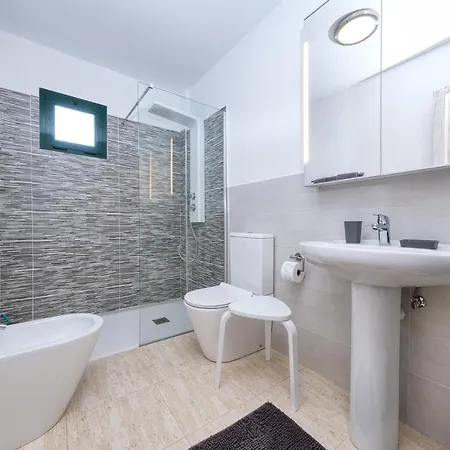 Casa Gemma-quiet And Relaxing Place Guest house Costa Teguise